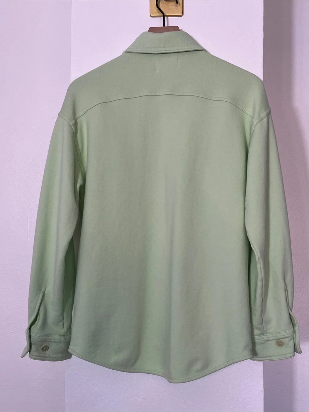 Aritzia Wilfred Free Terry
Fleece Shirt - Picture 7 of 9